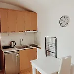 Swan Rent *